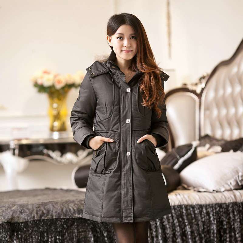 新款长款貉子毛连帽女式羽绒服YWC217002 黑