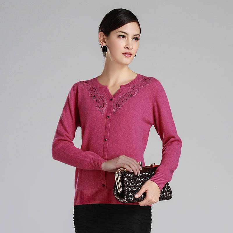 海尔曼斯 <em>女式V领开衫羊绒衫</em>镶钻烫花纽扣VT