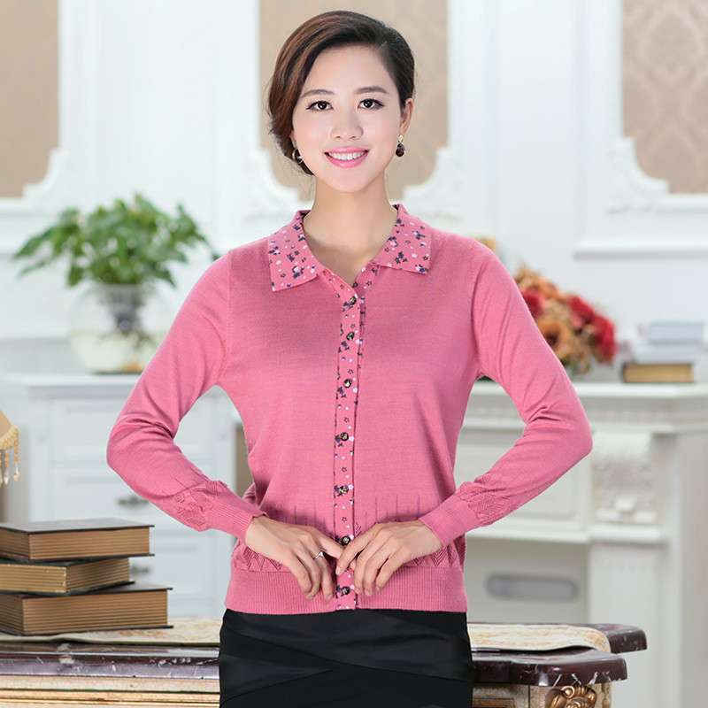 芬典<em>中老年</em>女装 春装外套<em>短款</em>薄 妈妈<em>针织开衫</em>