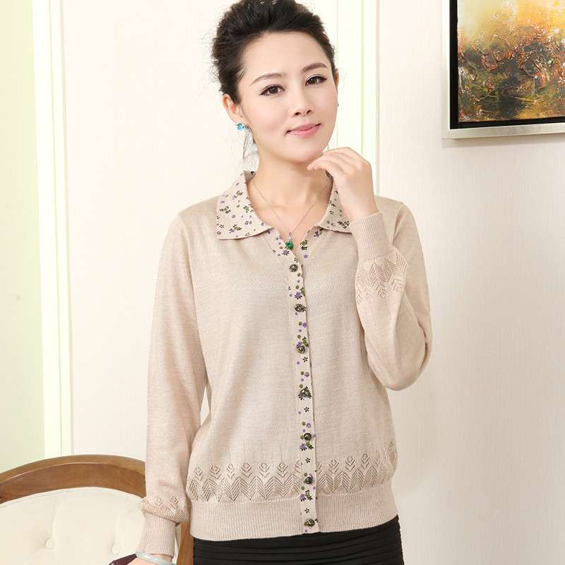 芬典<em>中老年</em>女装 春装外套<em>短款</em>薄 妈妈<em>针织开衫</em>