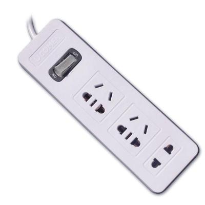 优科曼2500W带开关插座插排CM-1V2K电源接