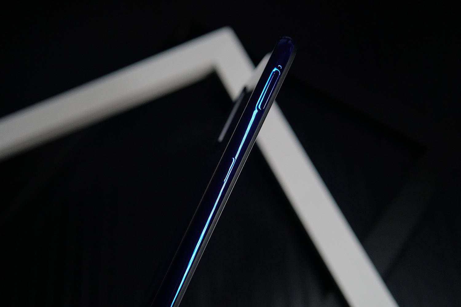 升级处理器iqooneo855竞速版全面评测