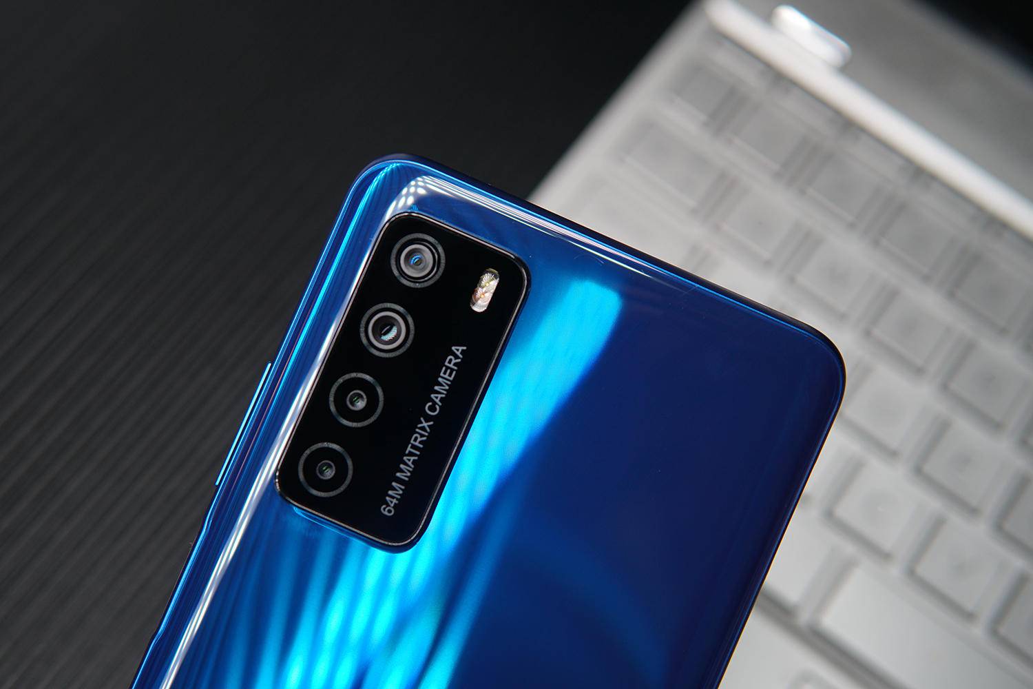 荣耀play4pro5g,荣耀play4tpro5g手机 荣耀play4上手评测5g娱乐大屏续航持久