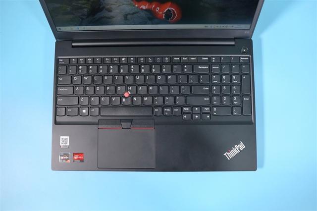 thinkpad e15锐龙版:更轻更强还便宜千元