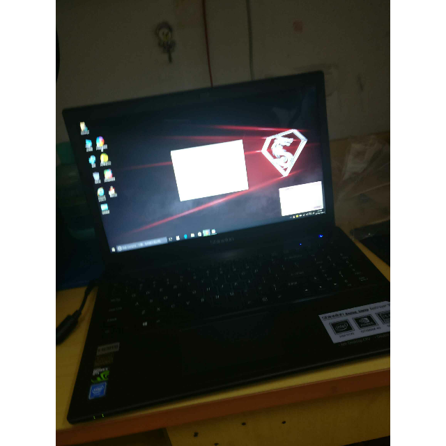 炫龙 毁灭者dc 笔记本电脑桌面级处理器gtx950m游戏本4g大显存g4400