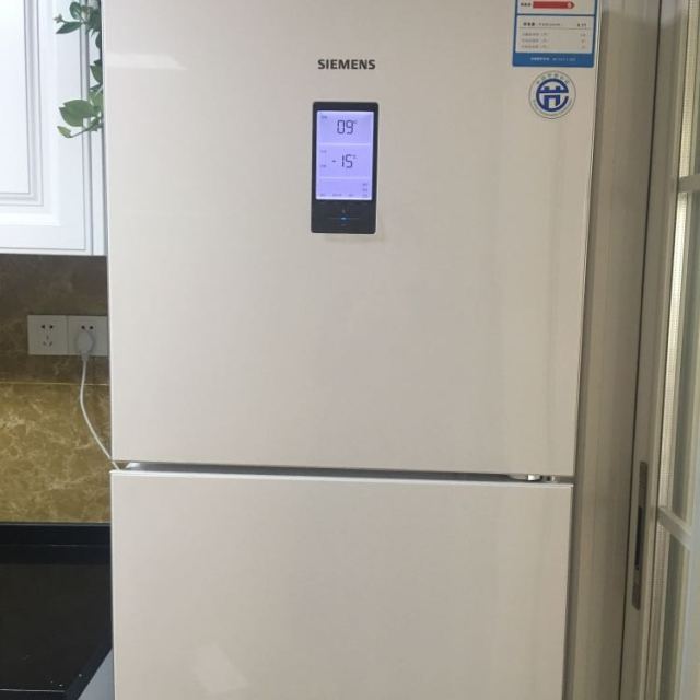 西门子冰箱bcd-306w(kg32ha22ec) 306升 抗菌净味 风冷无霜 控湿保鲜