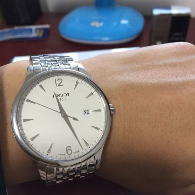 天梭tissot俊雅系列真皮石英男表男士手表t0636101103700