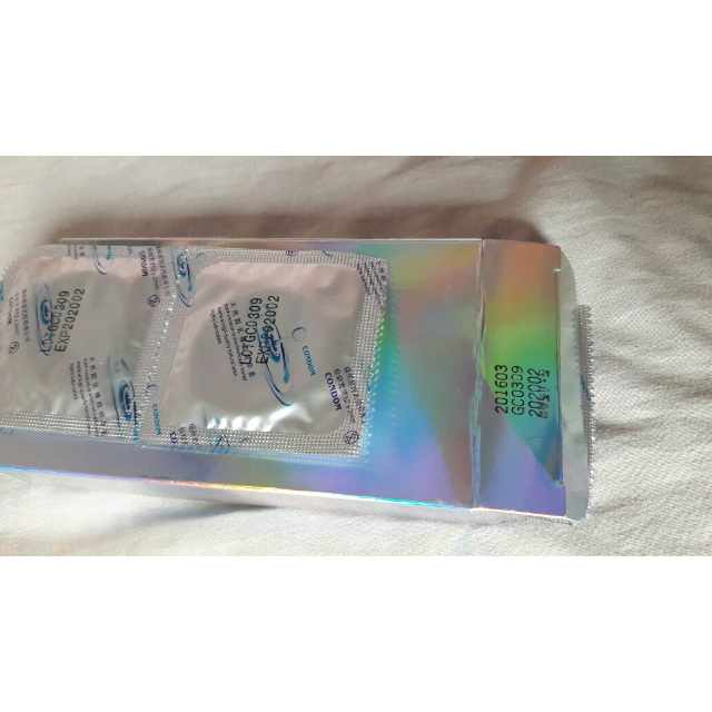 专柜正品夜来香 yes 极薄001避孕套 超薄安全套 光面型 10只装 无套的