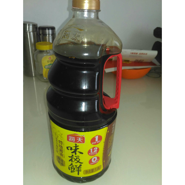 海天味极鲜酱油1.9l 天然鲜 炒菜凉拌 酿造酱油 特级