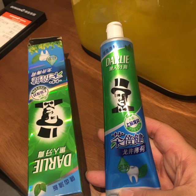 黑人(darlie)茶倍健龙井薄荷牙膏 140g