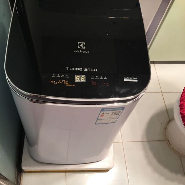 伊莱克斯洗衣机ewt2811qw