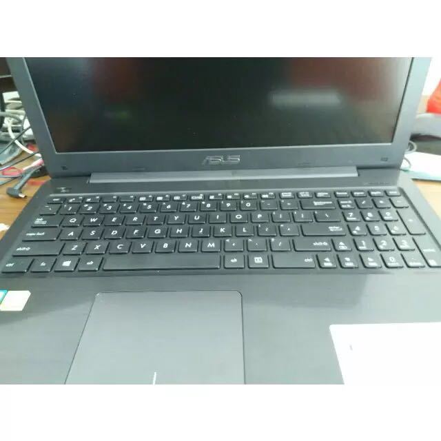 6英寸高清游戏笔记本 i7-7500 4g 1t gt930m-2g独显