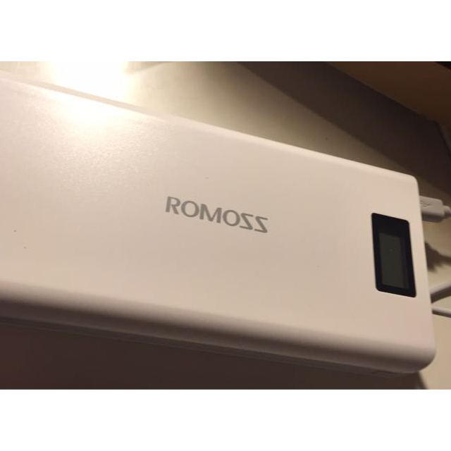 罗马仕(romoss)sense6lcd显示屏版 20000毫安白色手机 平板智能移动
