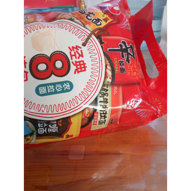 > 农心 经典8连包袋面 968g 速食方便面商品评价 > 好吃不贵好大一包
