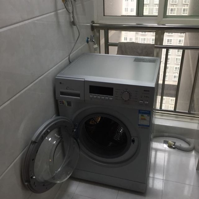 wf710668bis0s 7公斤 下排水 变频wifi智能 滚筒洗衣机商品评价 >