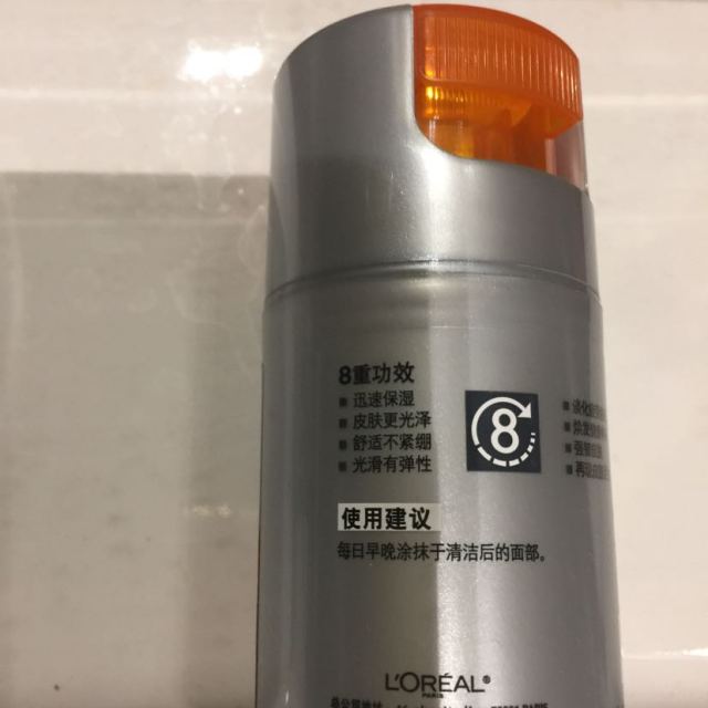 > 欧莱雅(loreal)男士劲能醒肤露8重功效50ml商品评价 > 用的不错