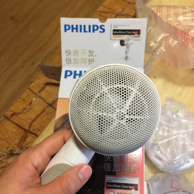 > 飞利浦(philips) 电吹风hp8203商品评价 > 物流给力,外观好看,.