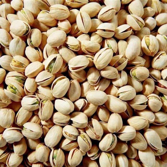 > 百草味 坚果炒货 开心果盐焗味200g袋装(休闲零食)商品评价 > 好吃