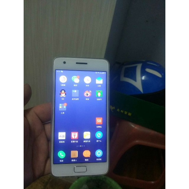 联想zuk手机z2(z2131)4 64g 白色