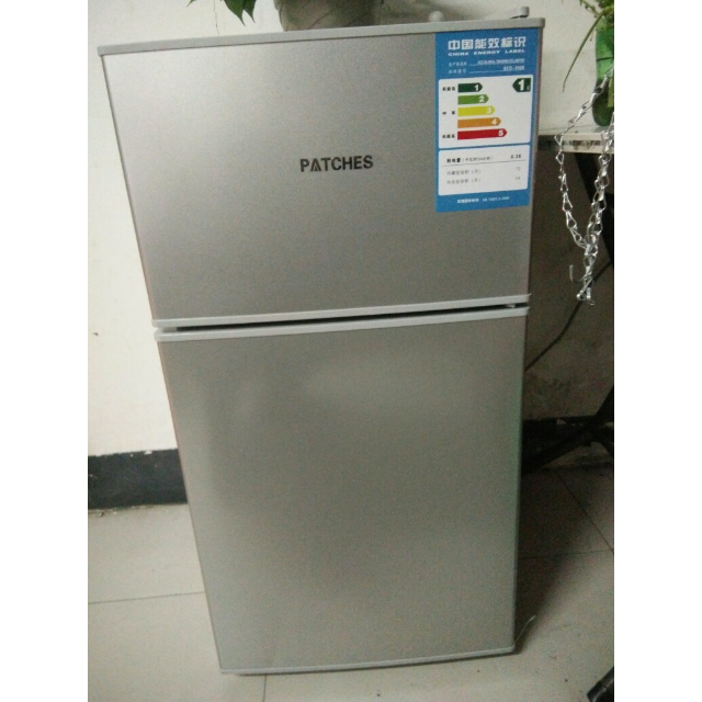 帕琪丝(patches) bcd-106b 106升双门迷你型小冰箱 家用冷藏冷冻冰箱