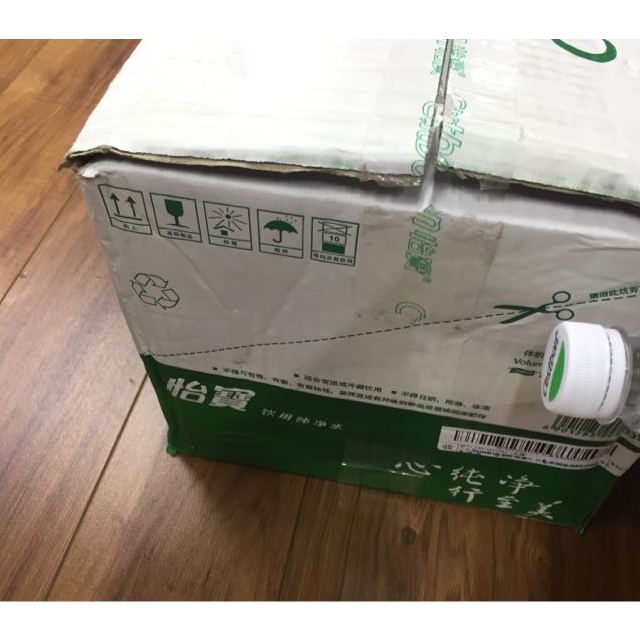 > 怡宝 纯净水 555ml*24 整箱装 饮用水商品评价 > 很好,挺不错的!