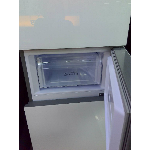 扎努西·伊莱克斯冰箱zme2581lga