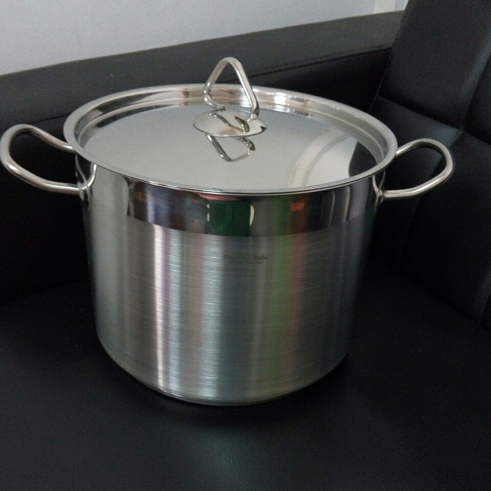 大容量不锈钢锅汤锅