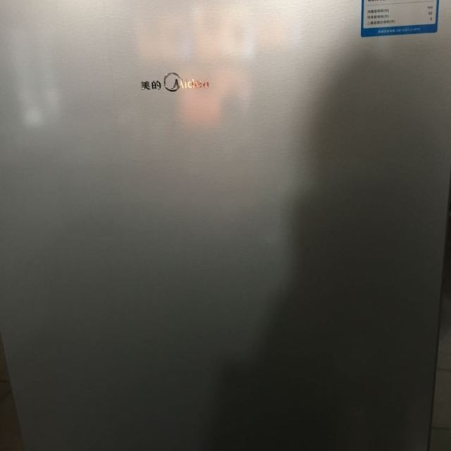 美的冰箱bcd-175m极光银 175升 时尚面板 节能静音 家用两门双门电