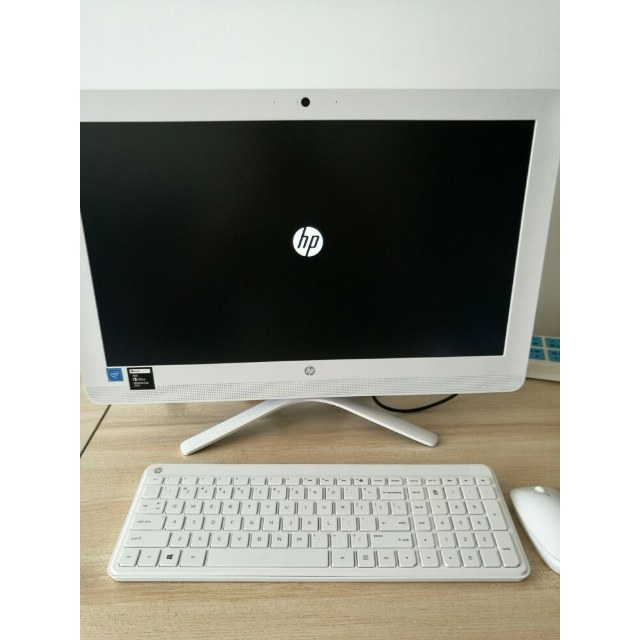 5英寸一体机电脑j3060/4g/1tb/2g独显fhd 无线网卡 蓝牙4.0 白色