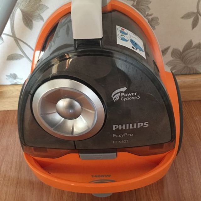 飞利浦(philips) 家用卧式强力吸尘器fc5822 大吸力无尘袋 集尘桶型