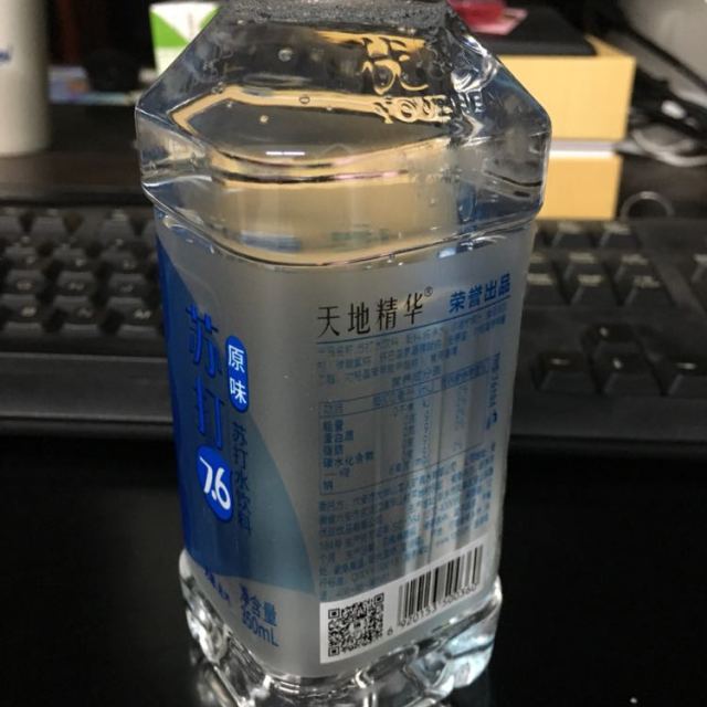 > 【天地精华】原味苏打水350ml*15瓶/箱商品评价 > 20块钱买的一箱