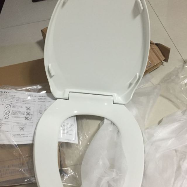 > toto卫浴tc376cs马桶盖原装坐便器盖板老式通用加厚v型盖板 原.