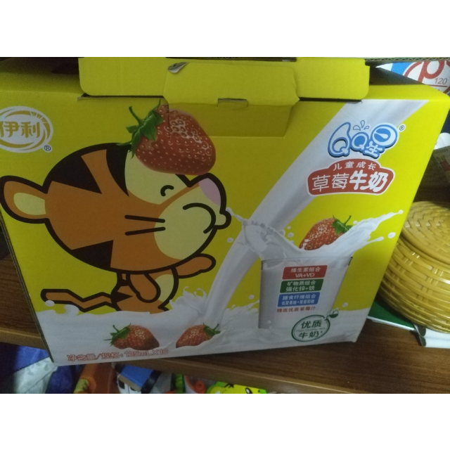 食品保健/酒水饮料 牛奶乳品 风味奶 伊利 伊利qq星儿童成长草莓牛奶