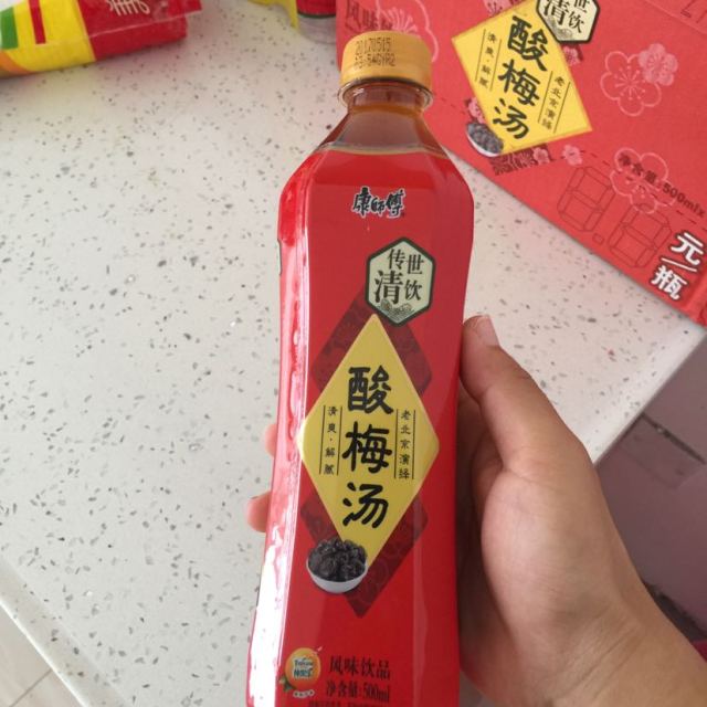 > 康师傅 酸梅汤500ml*15瓶 箱装 果味饮品商品评价 > 夏季喝酸梅汤很