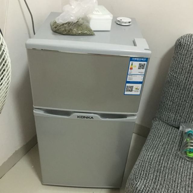 康佳(konka)bcd-100c 100升 双门冰箱 冷冻冷藏 七档控温 速冷静音 直