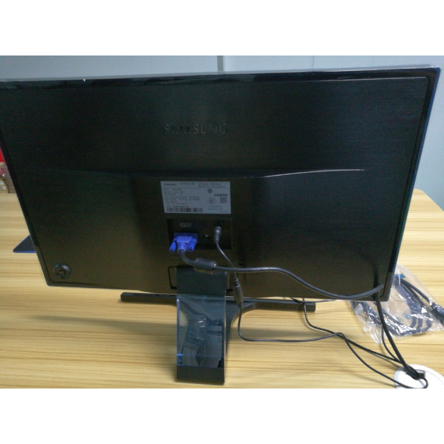 6英寸pls滤蓝光不闪屏led背光液晶显示器 samsung三星 s24e390hl 23.