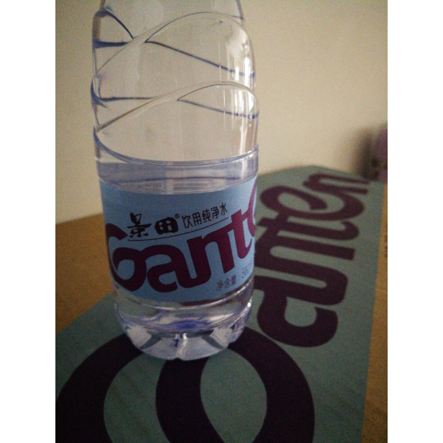 > 景田 饮用纯净水 560ml*24瓶商品评价 > 第一次在网上买纯净水.