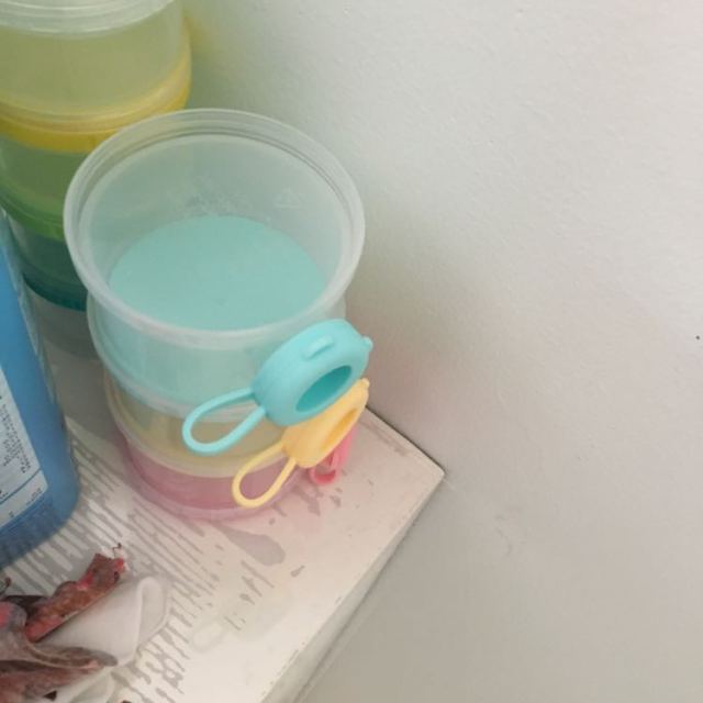 好用的奶粉分装盒 150217281462389747_640x640.jpg