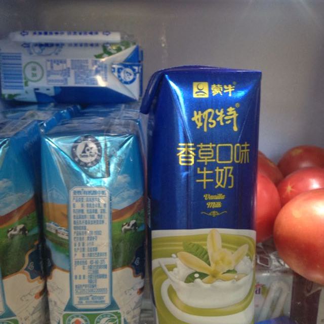 > 蒙牛 奶特香草口味牛奶 243ml*12盒商品评价 > 以前没有喝过这个
