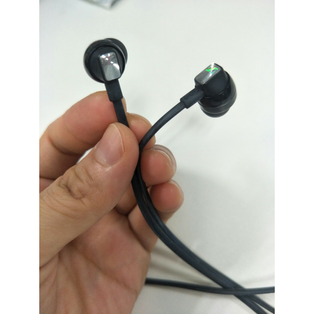 森海塞尔/sennheiser cx3.00 cx300升级版入耳式重低音耳塞耳机(黑色)