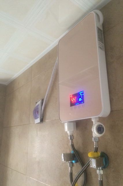 自动洗澡电热水器