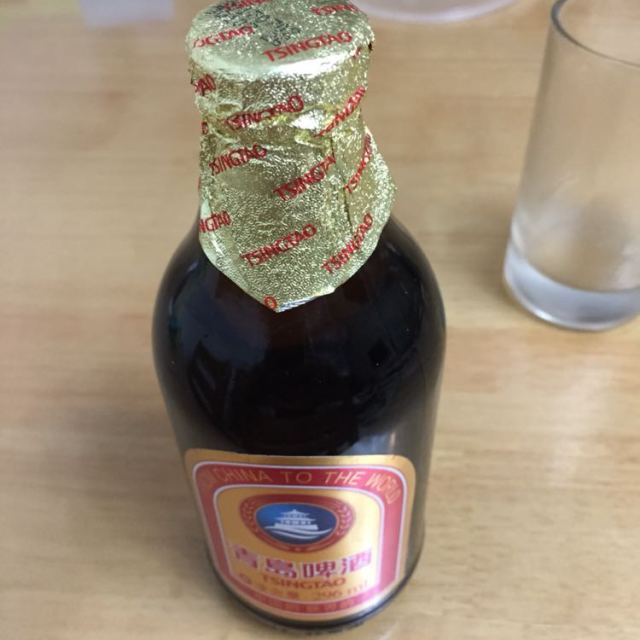 正***熊还可以价格也还比较实惠我是我们村第一个在网上上买东西的人。这里大部分人是不网购的。他们买东西价格一般不超过五块,听说我在网上买东西后,整个村都震惊了,村长跑到我家里对我爸说我是不是疯了?说这日子没法过了,让我出去租房子住,面对重重压力,我坚持要买。我相信我这个月的工资不会白花,终于快递我怀揣着激动的心情,颤抖的打开包裹,那到了,感觉我的眼都要亮瞎了,啊.