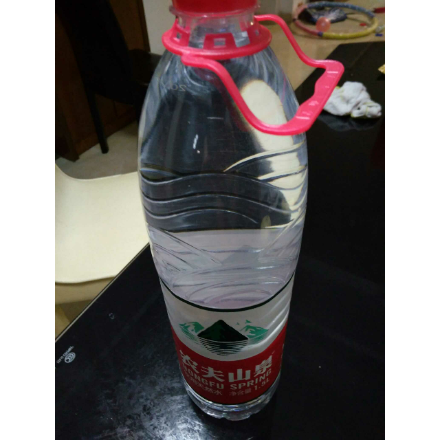 农夫山泉天然水1.5l*12整箱 家庭用水