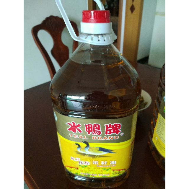 水鸭纯正压榨菜籽油5l/桶 非转基因食用油 物理压榨 放心粮油 粮农