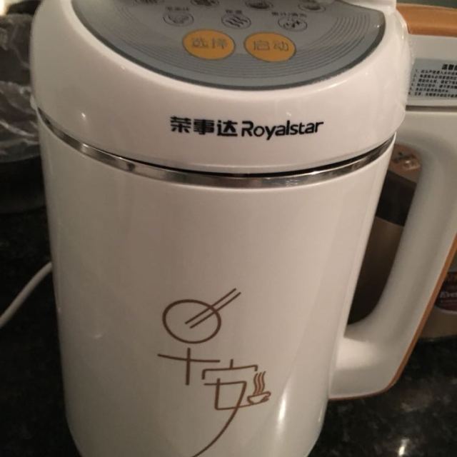 荣事达(royalstar)豆浆机rd-808ta双层保温1.