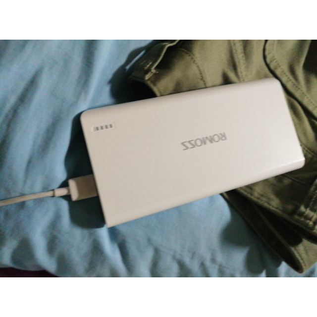 > 罗马仕(romoss)sense6加量版超智能 20000毫安移动电源充电宝商品