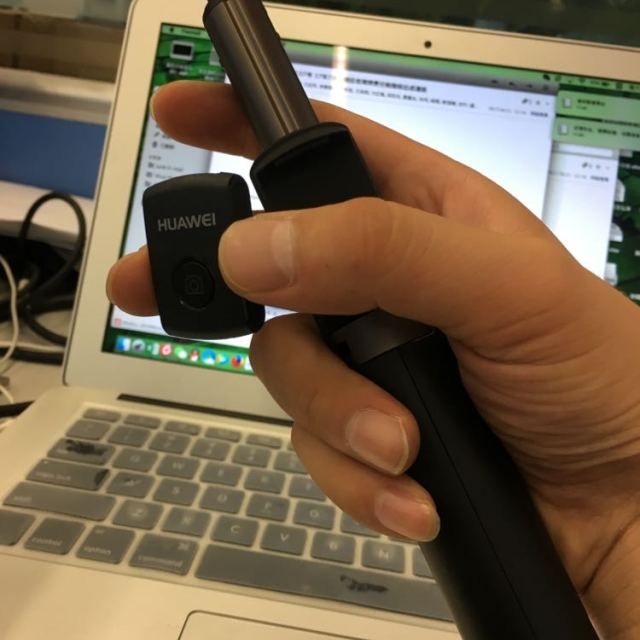 > 华为huawei 三脚架自拍杆af15(黑色)手机三脚架 自拍杆 蓝牙遥控