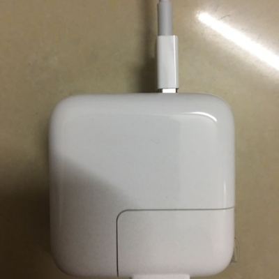 Apple iPad MPGW2CH\/A 9.7英寸 平板电脑(12