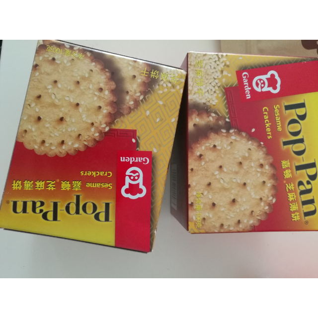 嘉顿 芝麻薄饼 100g/盒商品评价 买了两盒,日期新鲜.