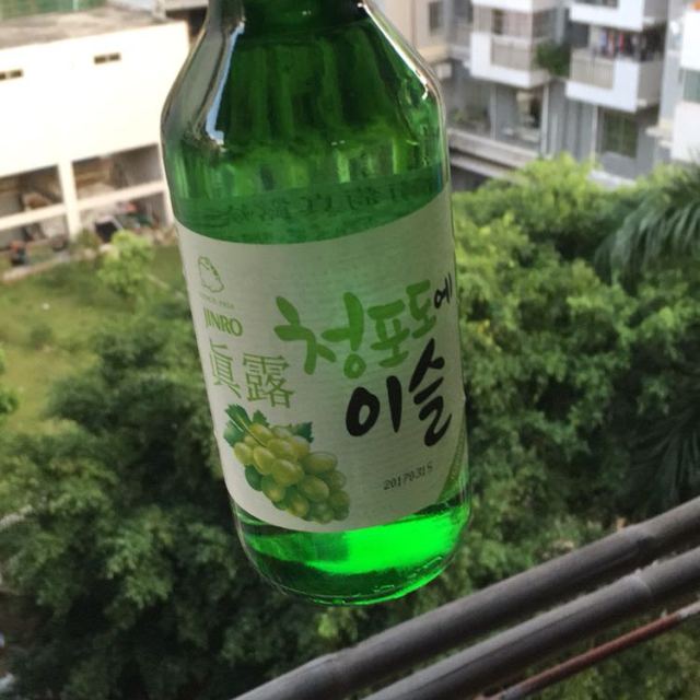 真露jinro烧酒韩国进口13青葡萄味360ml20整箱装